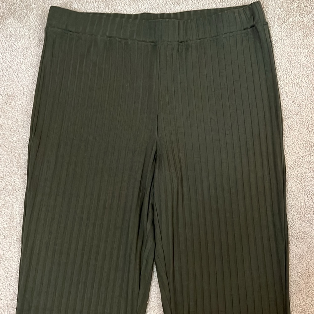 BP. ribbed knit pants from Nordstrom Ribbed Bootcut Flate Pants Size Large - Picture 4 of 8